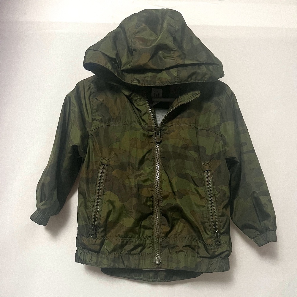 Gap camo windbreaker